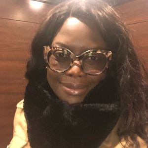 Meet your Posher, Belle